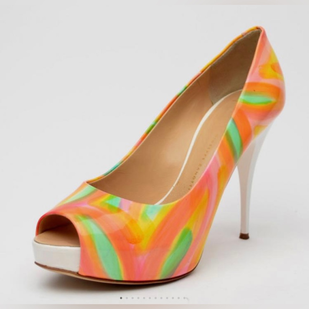 Giuseppe Zanotti Patent Painted Pumps Size 35